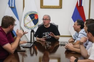 b2d33d76-f009-4300-a9cf-9b96f86cab5a (2)